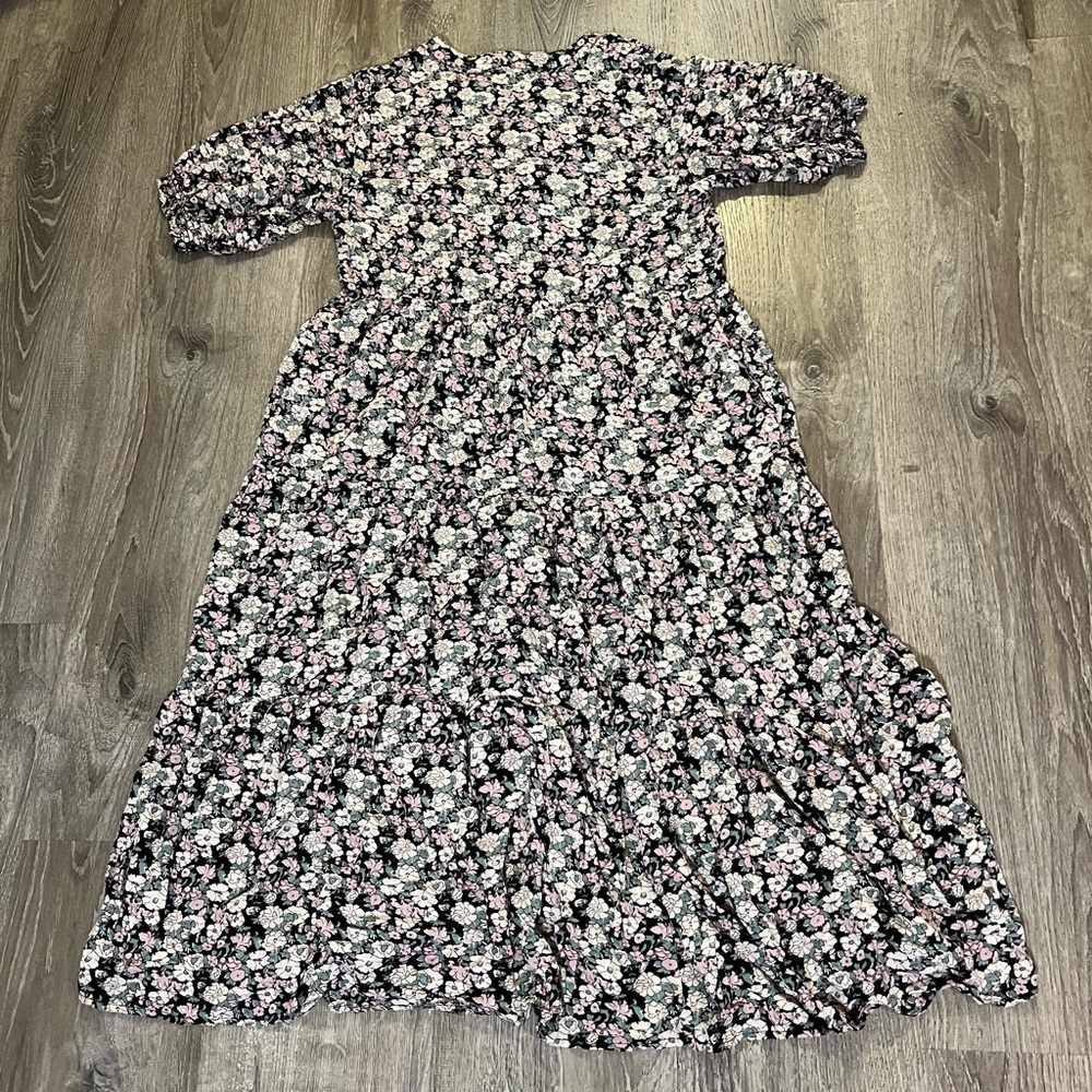 Natural Life Rebecca Midi Dress in black pink floral - Picture 2 of 6